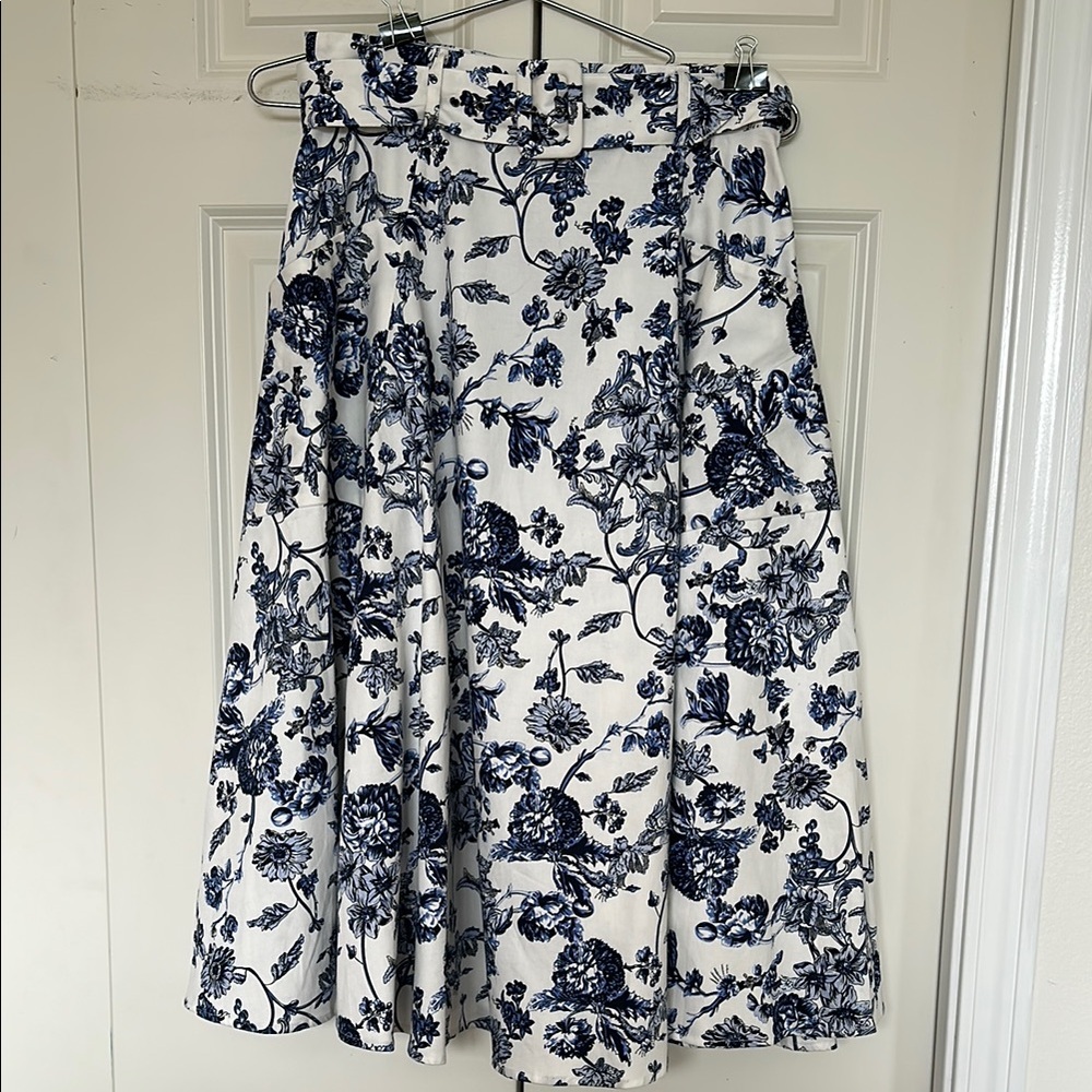 Collectif White & Navy Blue Floral Circle Skirt